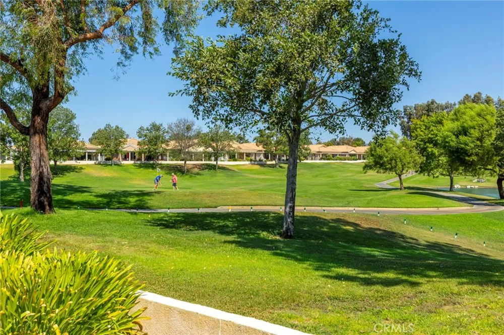 4956 ROLLING HILLS AVENUE Banning, CA 92220