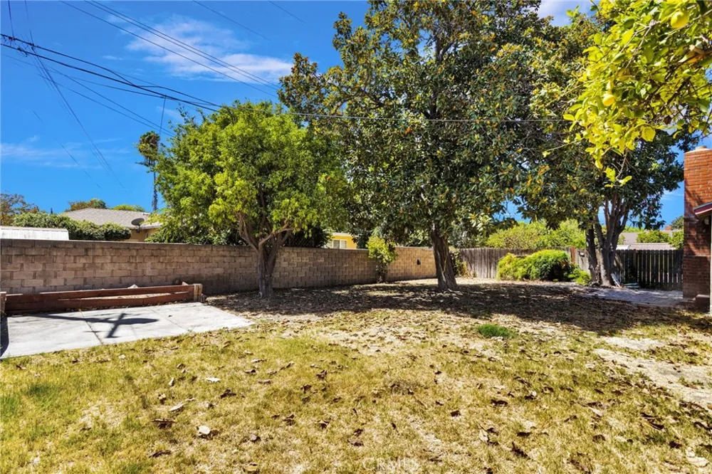 647 E 21st San Bernardino, CA 92404