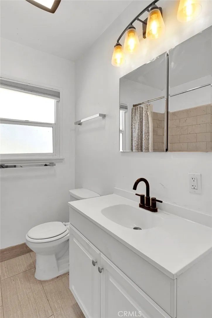 647 E 21st San Bernardino, CA 92404
