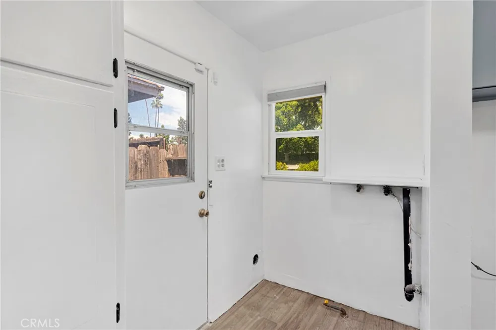 647 E 21st San Bernardino, CA 92404