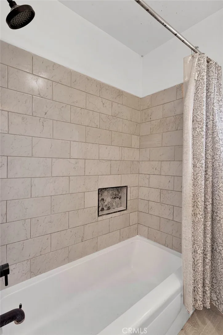 647 E 21st San Bernardino, CA 92404