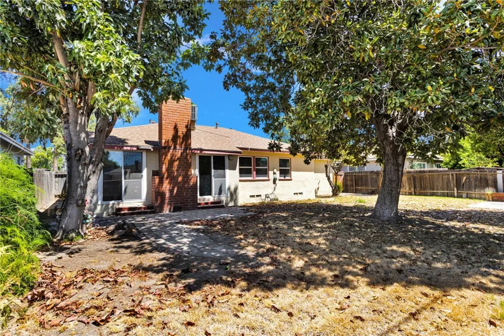647 E 21st San Bernardino, CA 92404