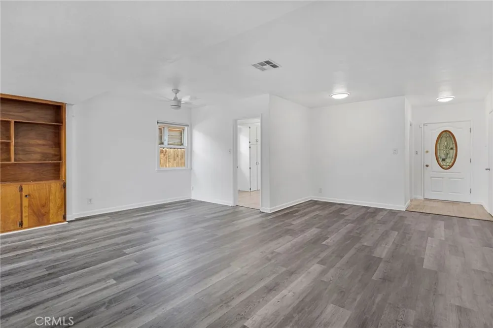 647 E 21st San Bernardino, CA 92404