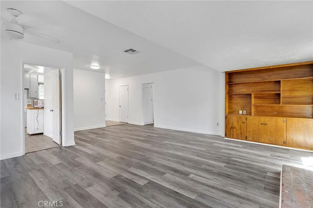 647 E 21st San Bernardino, CA 92404