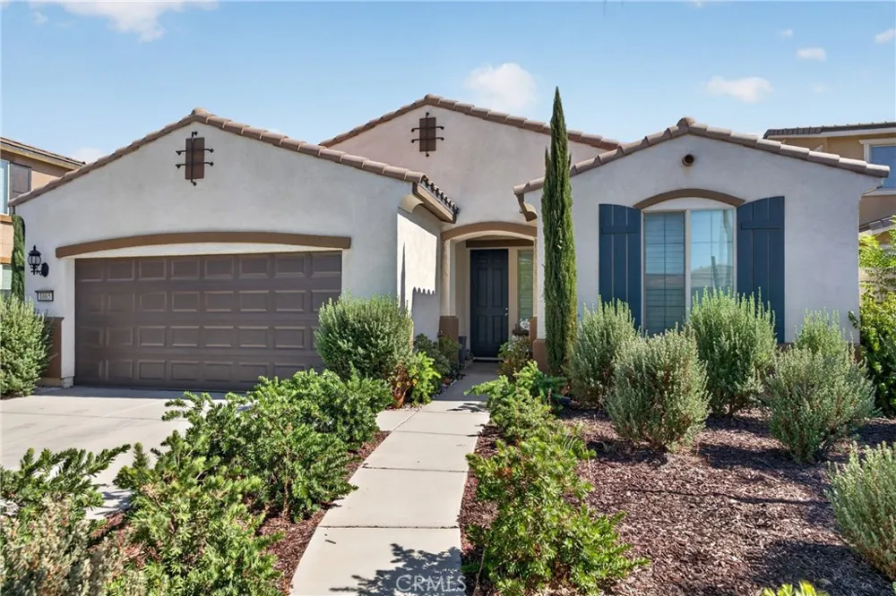 1065 Madera Perris, CA 92571
