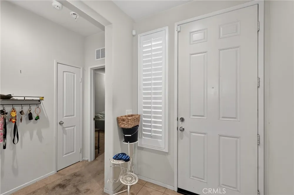 1065 Madera Perris, CA 92571