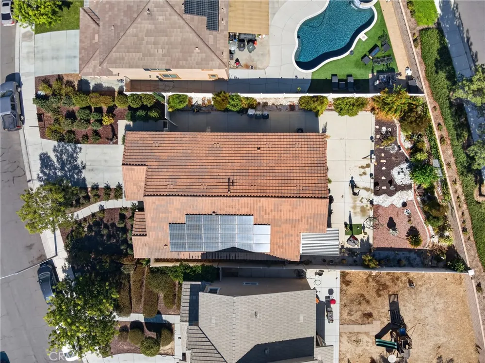 1065 Madera Perris, CA 92571