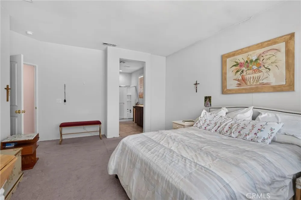 1065 Madera Perris, CA 92571