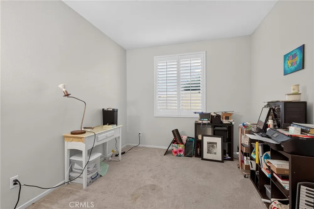 1065 Madera Perris, CA 92571