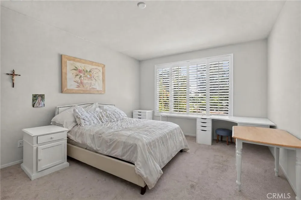 1065 Madera Perris, CA 92571