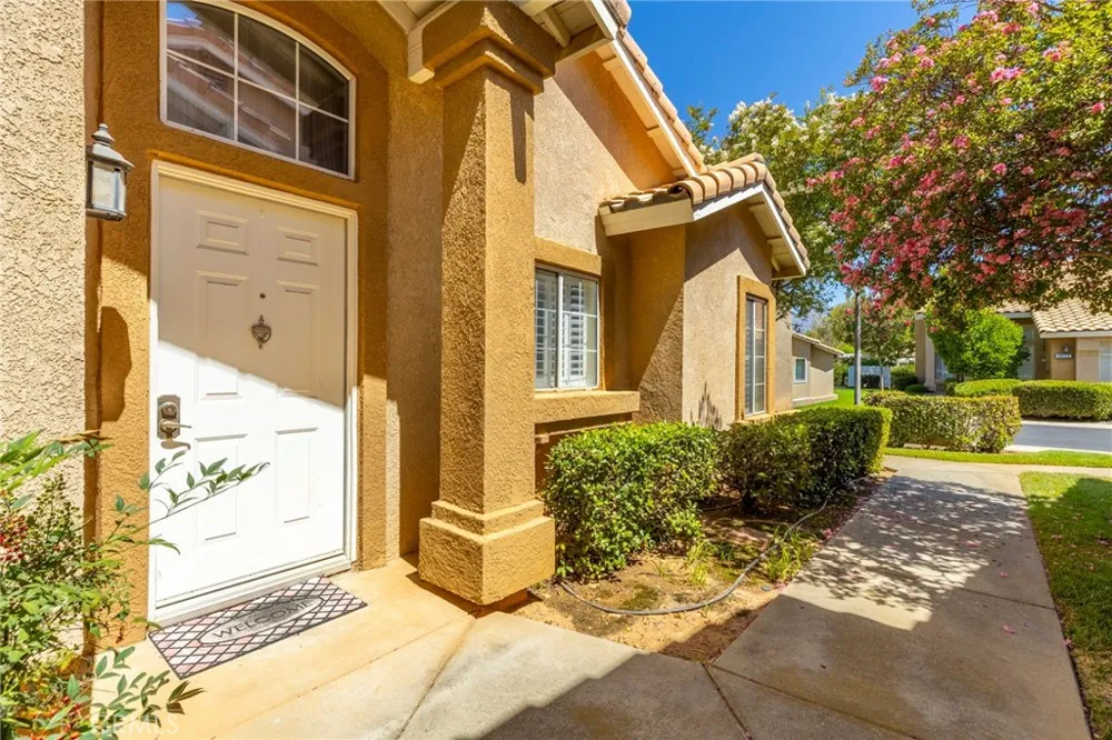 5638 Lopez Banning, CA 92220