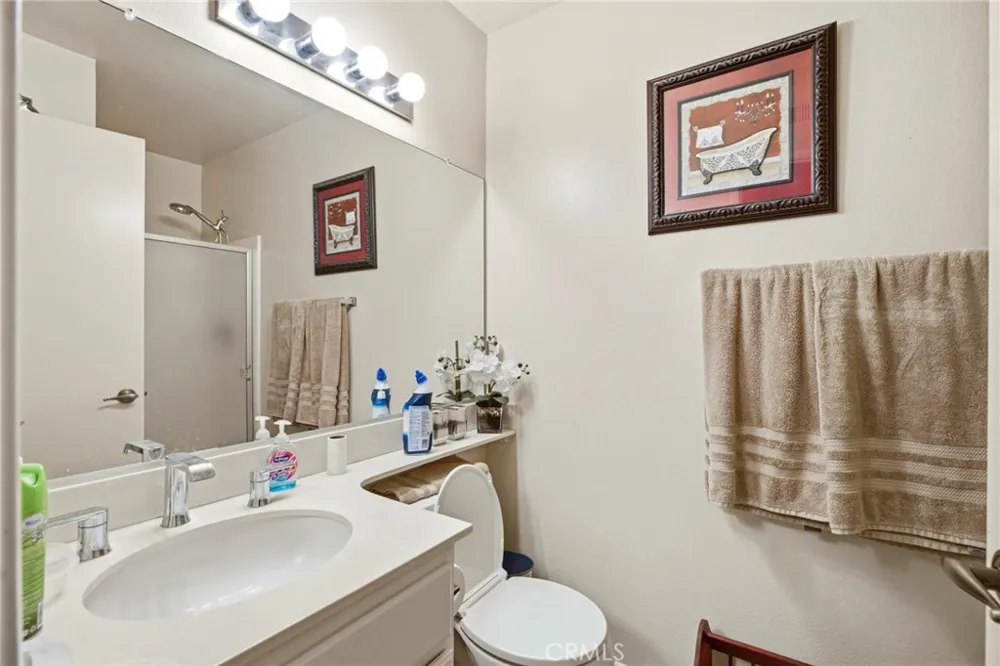 5638 Lopez Banning, CA 92220