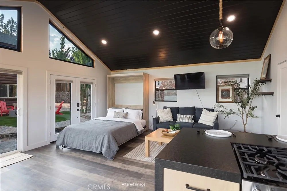 39955 North Shore Drive Fawnskin, CA 92333