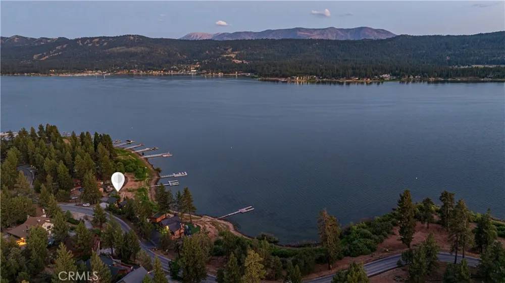 39955 North Shore Drive Fawnskin, CA 92333