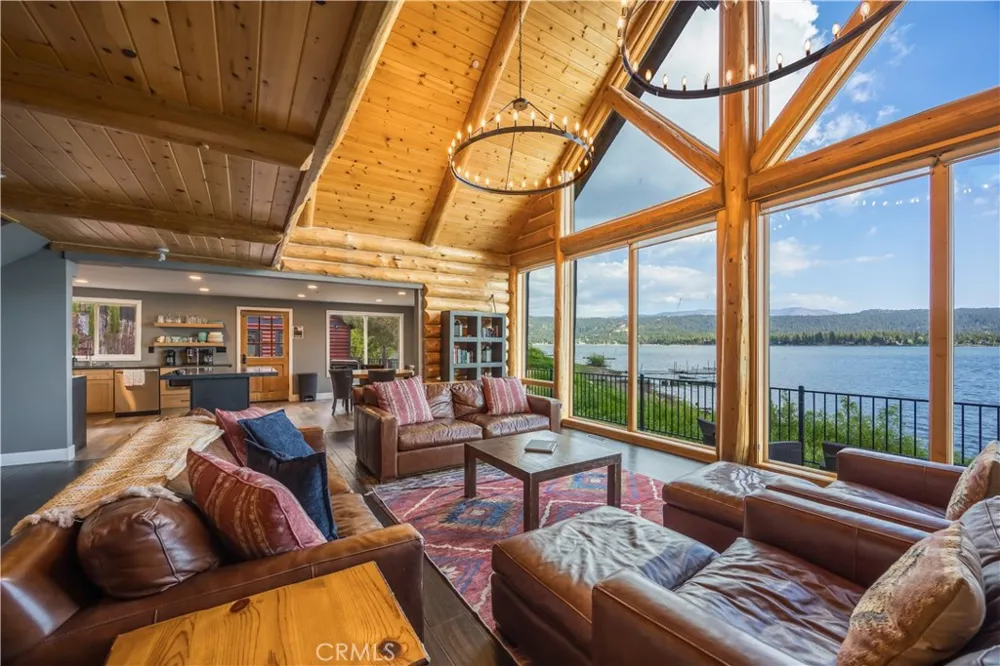 39955 North Shore Drive Fawnskin, CA 92333