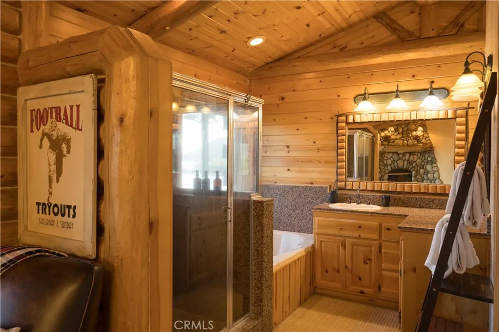 39955 North Shore Drive Fawnskin, CA 92333