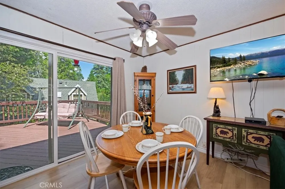 515 View Lake Arrowhead, CA 92352