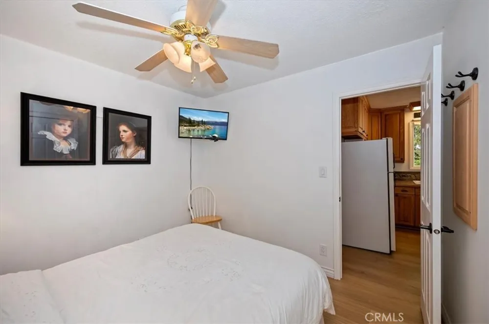 515 View Lake Arrowhead, CA 92352