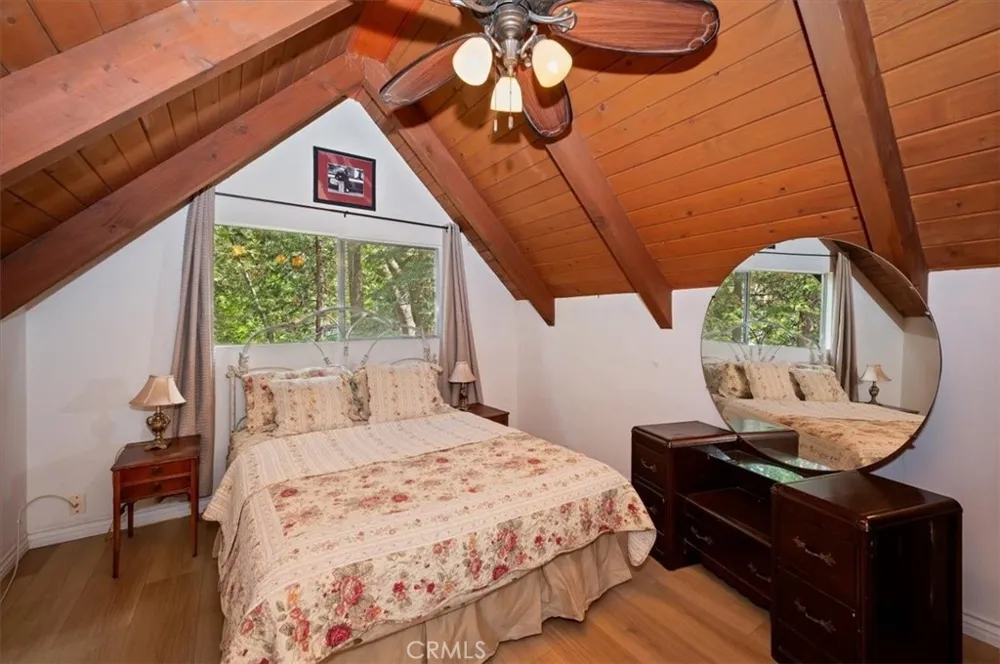 515 View Lake Arrowhead, CA 92352