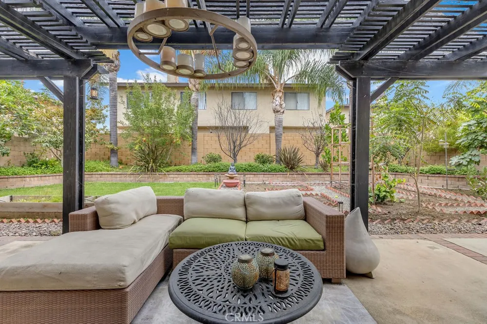 245 S Parker Street Orange, CA 92868