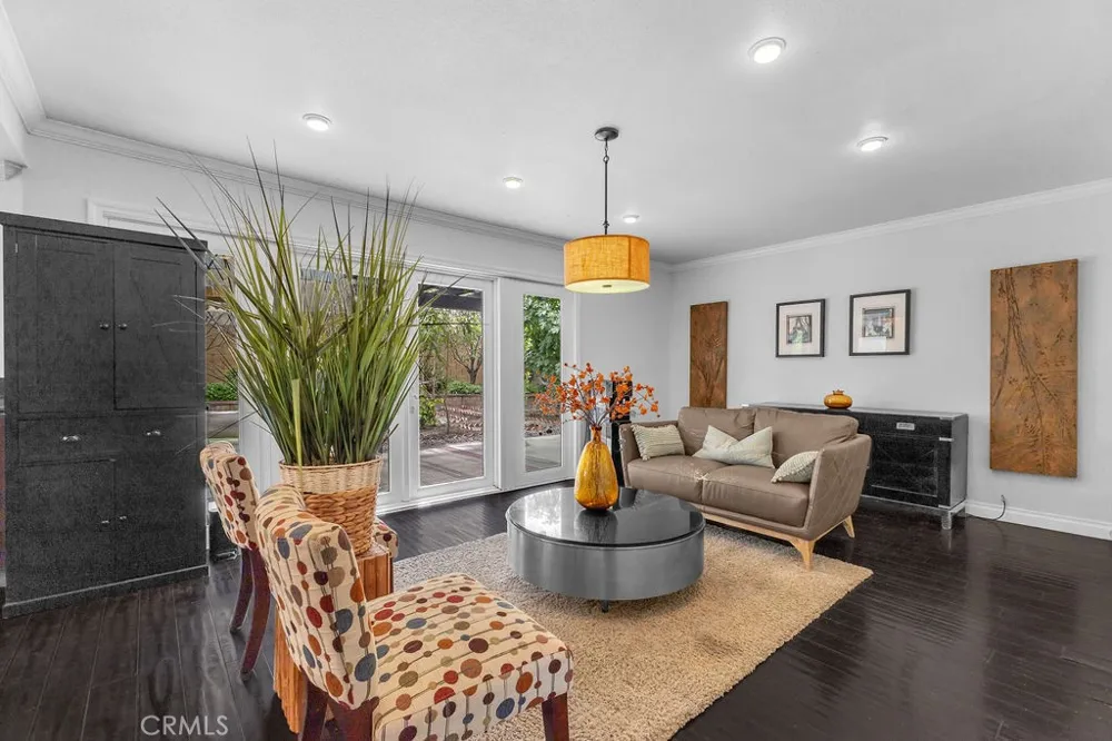 245 S Parker Street Orange, CA 92868