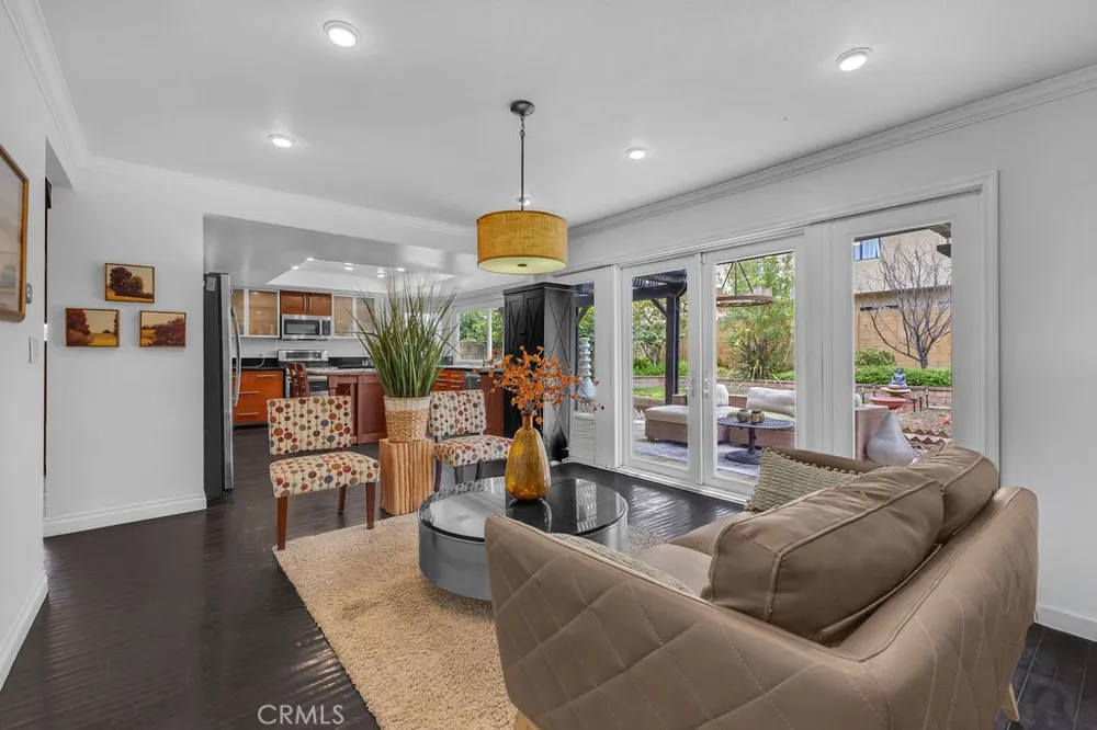245 S Parker Street Orange, CA 92868