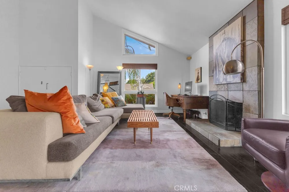 245 S Parker Street Orange, CA 92868