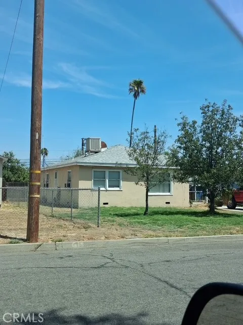 7139 Osbun San Bernardino, CA 92404