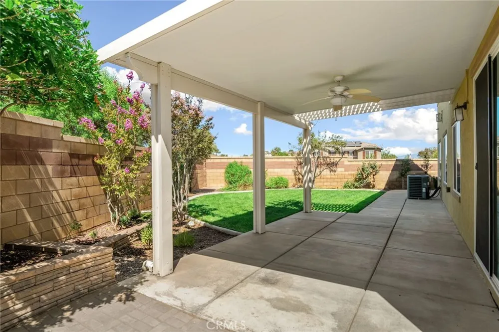 31801 Oak Wood Circle Yucaipa, CA 92399