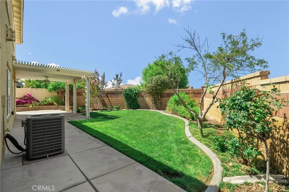 31801 Oak Wood Circle Yucaipa, CA 92399