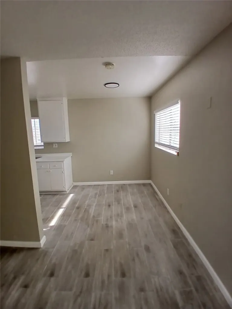 687 W 17th #4 San Bernardino, CA 92405