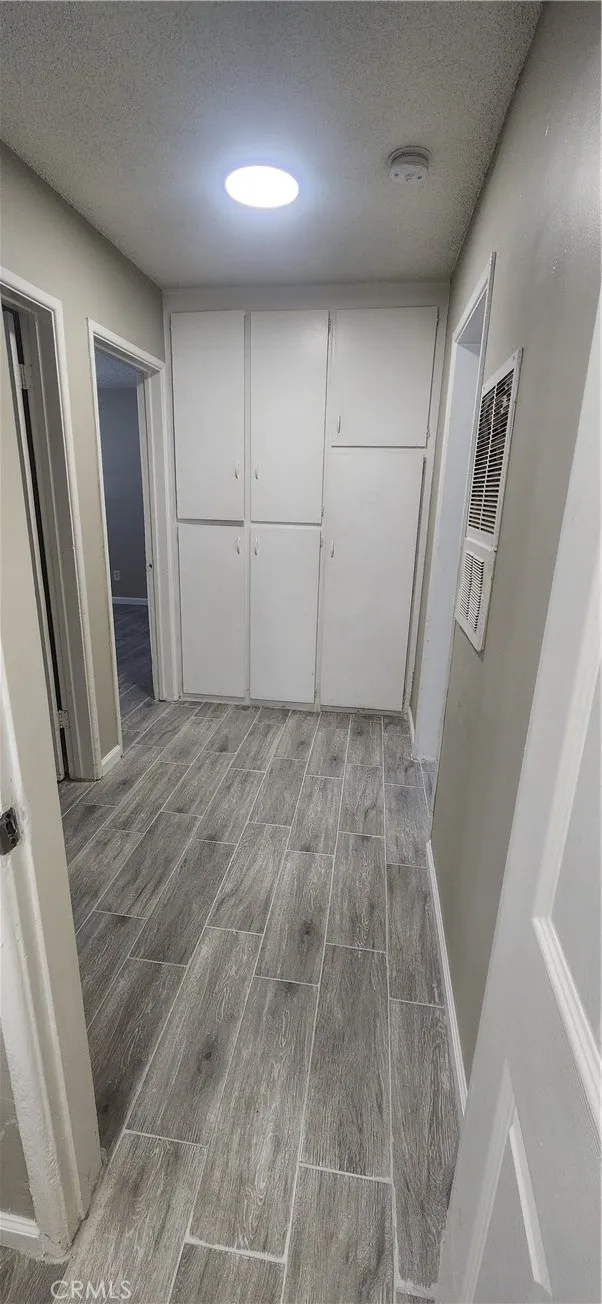 687 W 17th #4 San Bernardino, CA 92405