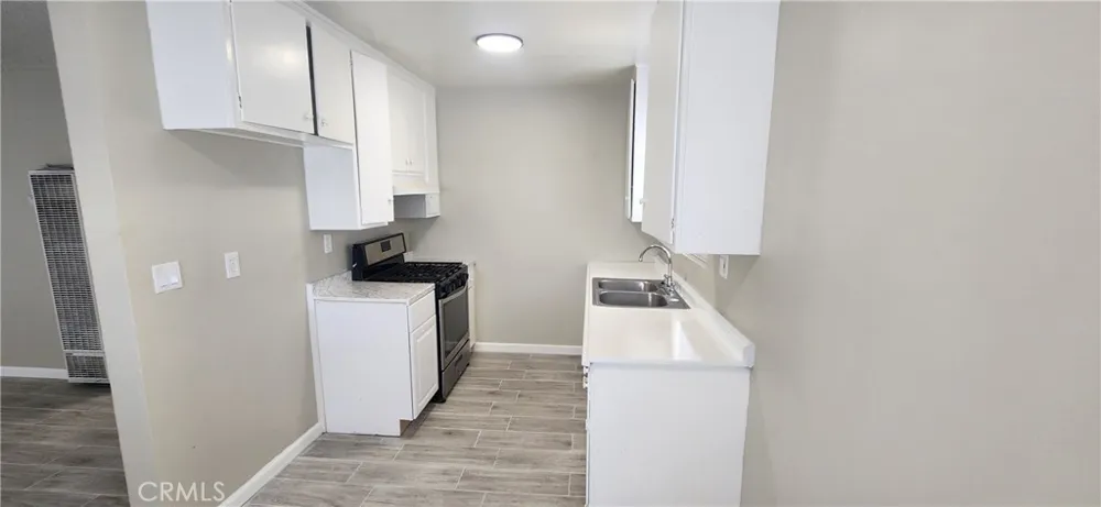 687 W 17th #4 San Bernardino, CA 92405