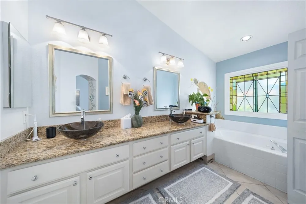 17390 Golden Maple Yorba Linda, CA 92886