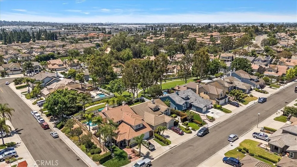 17390 Golden Maple Yorba Linda, CA 92886