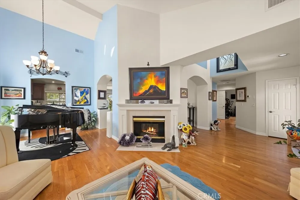 17390 Golden Maple Yorba Linda, CA 92886