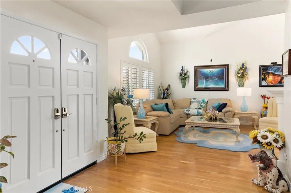 17390 Golden Maple Yorba Linda, CA 92886