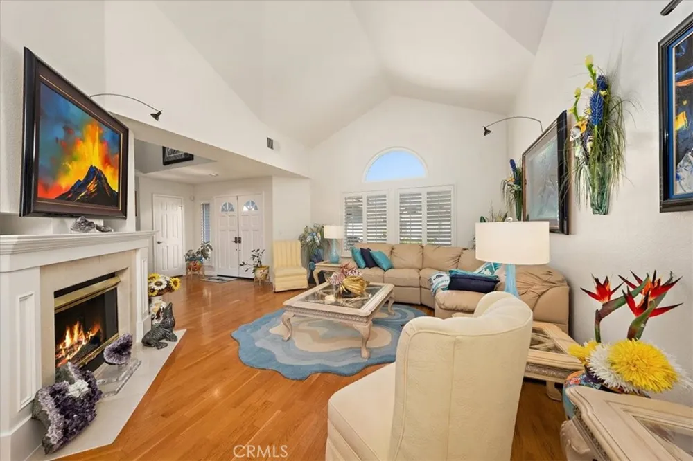 17390 Golden Maple Yorba Linda, CA 92886