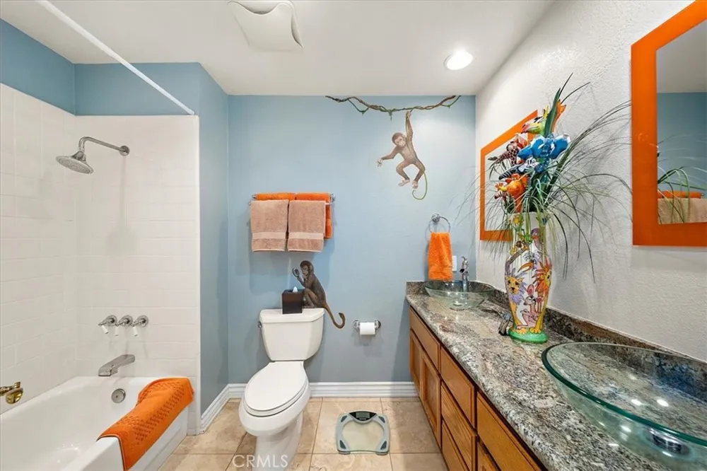 17390 Golden Maple Yorba Linda, CA 92886