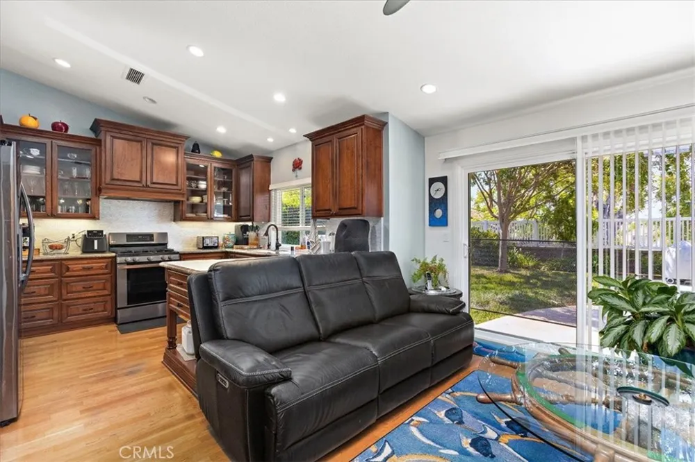 17390 Golden Maple Yorba Linda, CA 92886