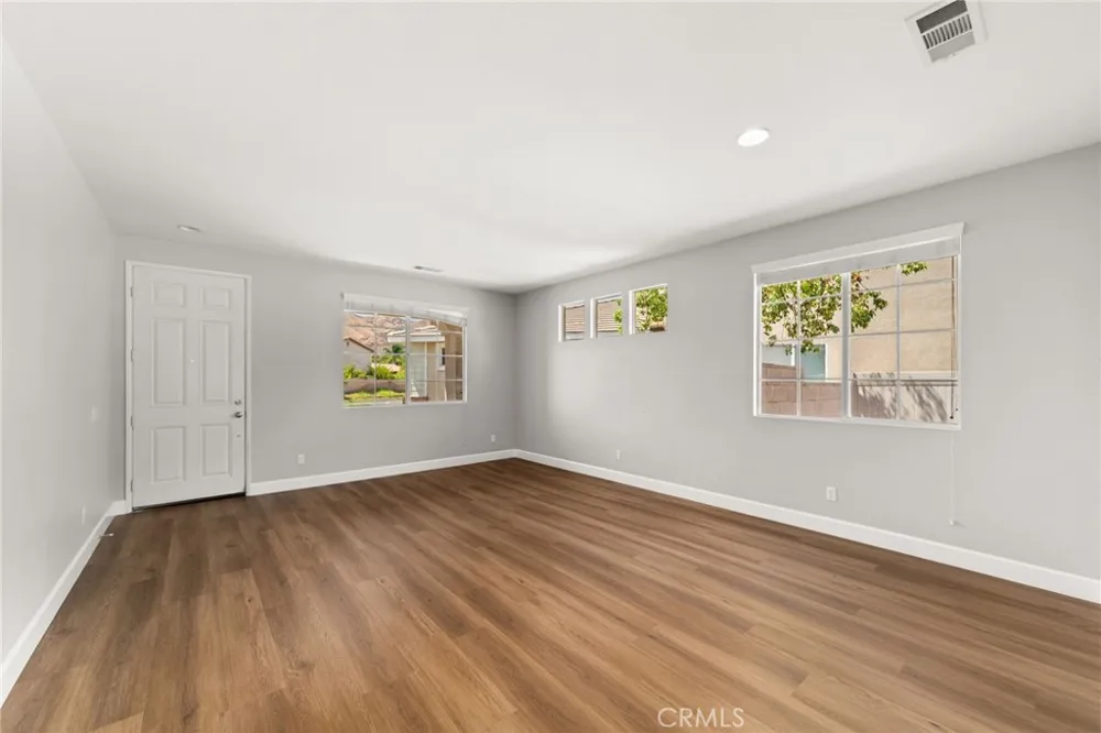 34463 Yale Drive Yucaipa, CA 92399