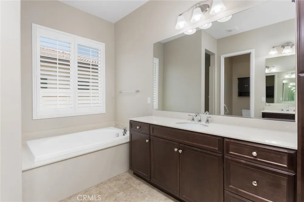 1519 Coronado Beaumont, CA 92223