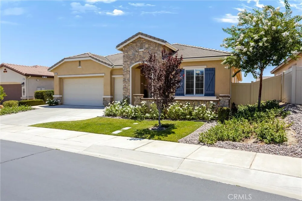 1519 Coronado Beaumont, CA 92223