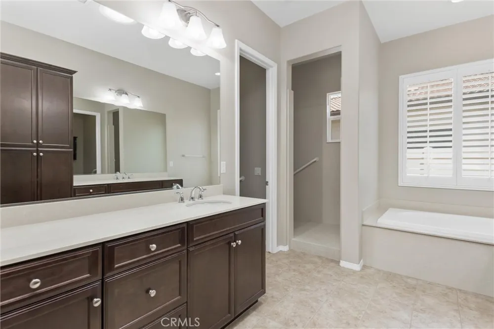 1519 Coronado Beaumont, CA 92223