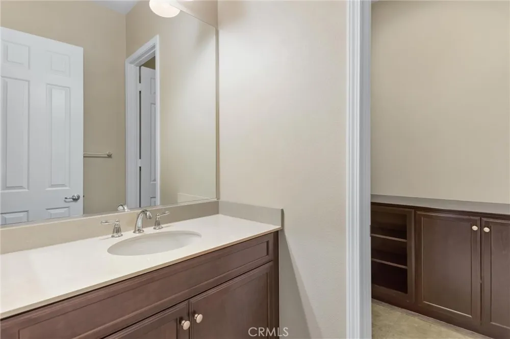 1519 Coronado Beaumont, CA 92223