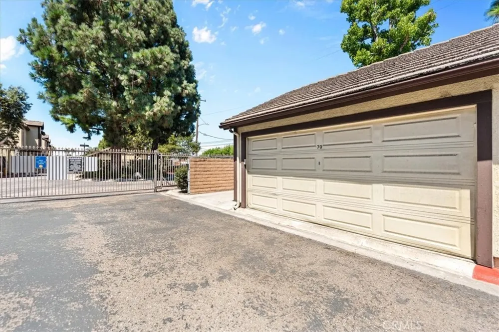 12437 Bay Hill Court Garden Grove, CA 92843
