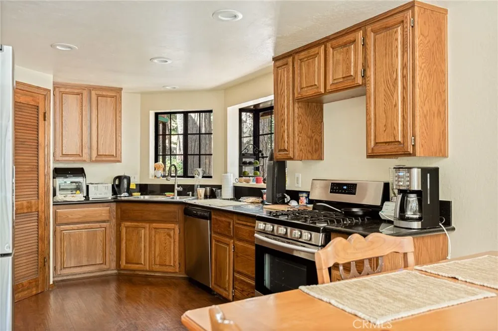 27432 White Fir Lake Arrowhead, CA 92352