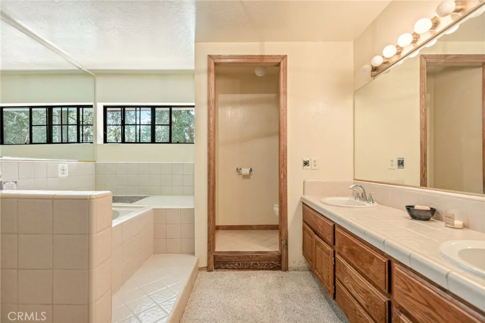 27432 White Fir Lake Arrowhead, CA 92352