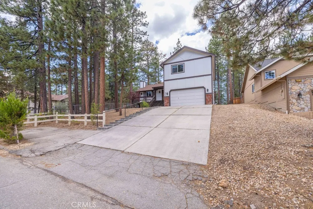 352 Feldstrasse Big Bear Lake, CA 92315