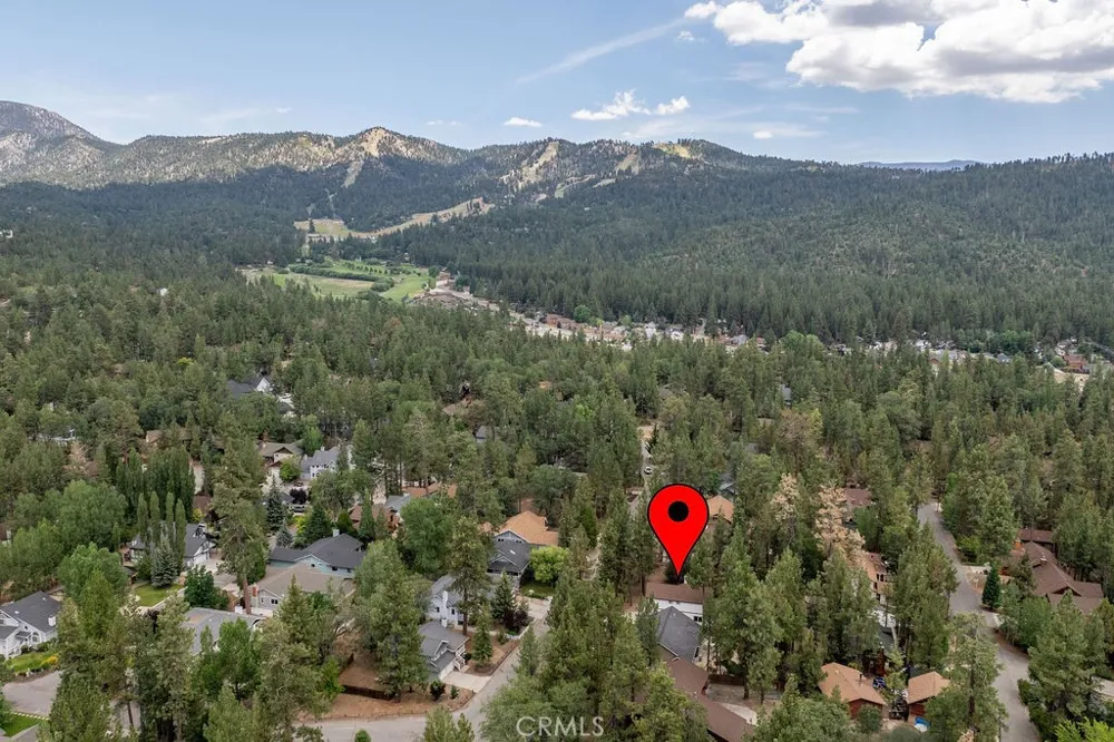 352 Feldstrasse Big Bear Lake, CA 92315